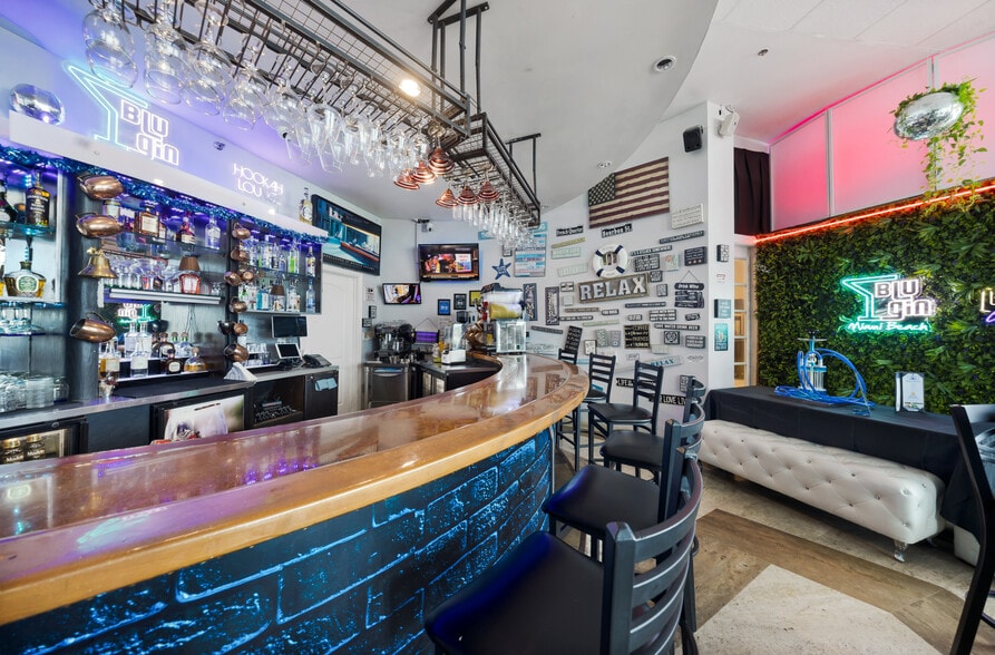 More Photos Of 5445 Collins Ave, Miami Beach Apartments For Sale