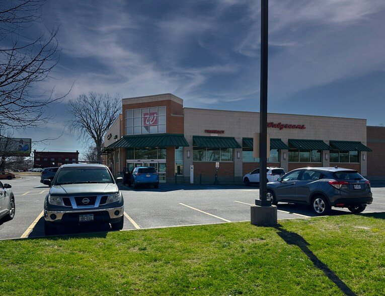 More Photos Of 1850 Central Ave, Colonie Drugstore For Sale