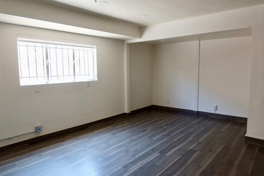 More Photos Of 5860-5862 Avalon Blvd, Los Angeles Medical For Lease