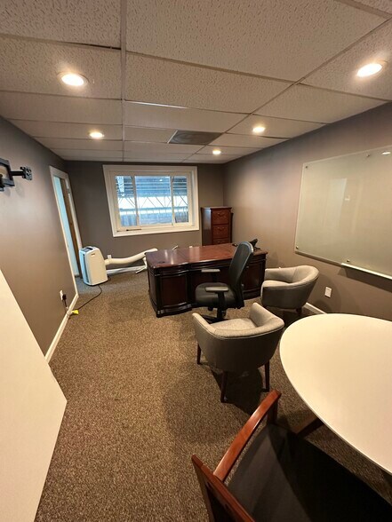 More Photos Of 776 Reynoldsburg-new Albany Rd, Blacklick Light Distribution For Lease