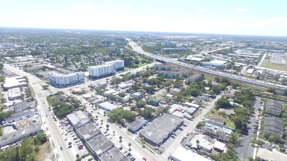 More Photos Of 1343 S Dixie Hwy W, Pompano Beach Warehouse For Sale