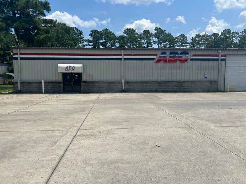 More Photos Of 3961 Wesley St, Myrtle Beach Unknown For Lease