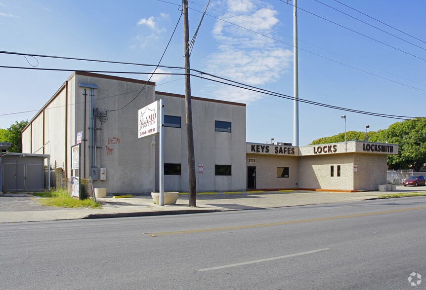 Primary Photo Of 3723 West Ave, San Antonio Freestanding For Sale