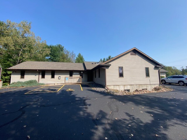 Primary Photo Of 3930 8th St, Wisconsin Rapids Medical For Lease