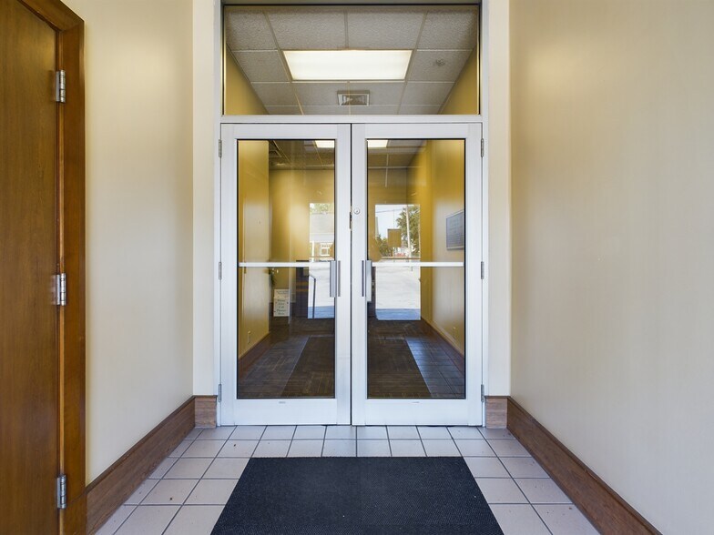 More Photos Of 101 E Elm St, Union City Bank For Sale