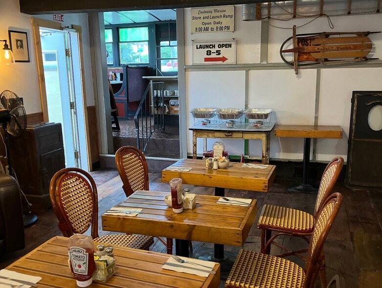 More Photos Of 5 St Patrick Pl, Port Henry Restaurant For Sale