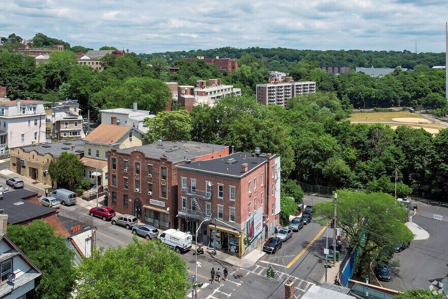 More Photos Of 160 Palisade Ave, Yonkers Apartments For Sale