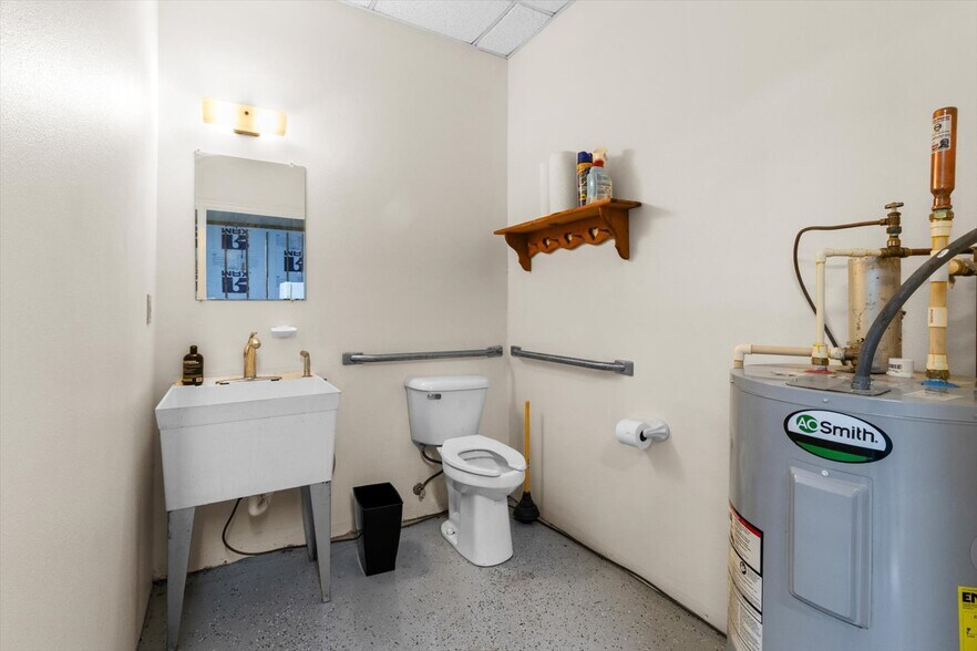 More Photos Of 3426-3460 N Citrus Ave, Crystal River Storefront Retail Office For Sale