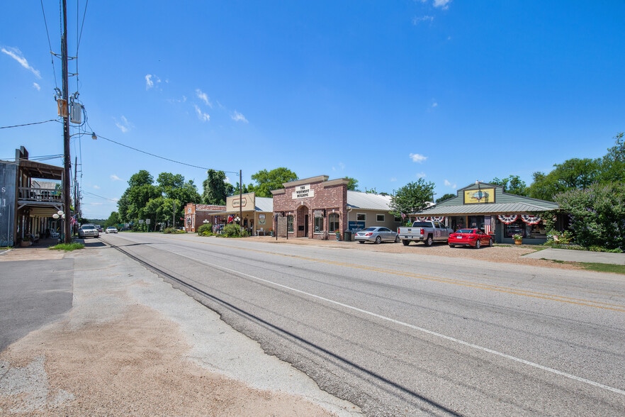 More Photos Of 14375 Liberty St, Montgomery Coworking Space