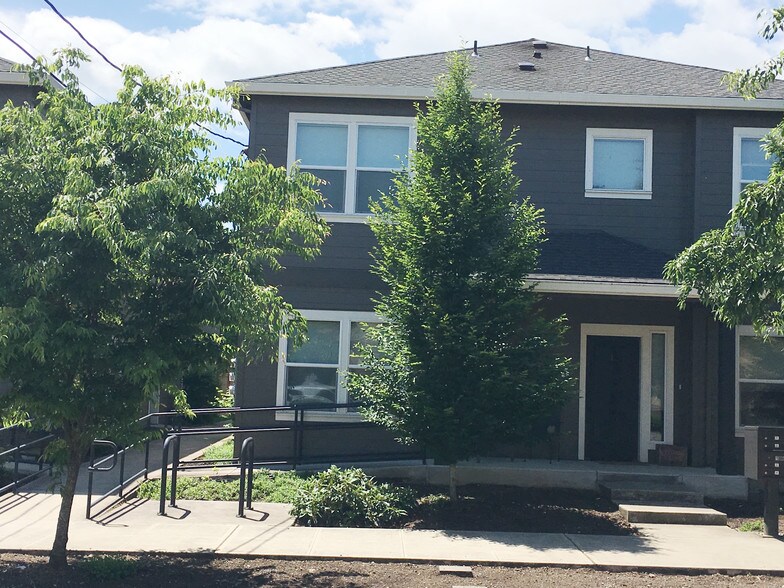 More Photos Of 8320 N Princeton St, Portland Apartments For Sale