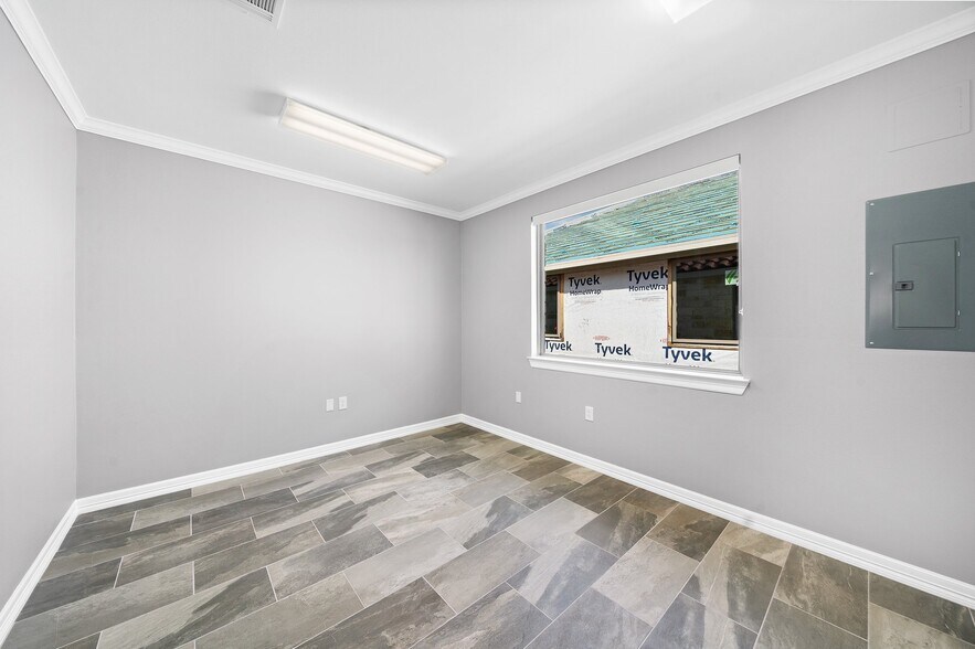 More Photos Of 2743 Smith Ranch Rd, Pearland Unknown For Lease