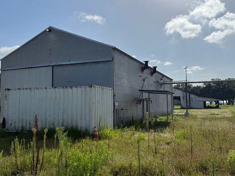 More Photos Of 525 Olede Devillier Road, Winnie Land For Sale