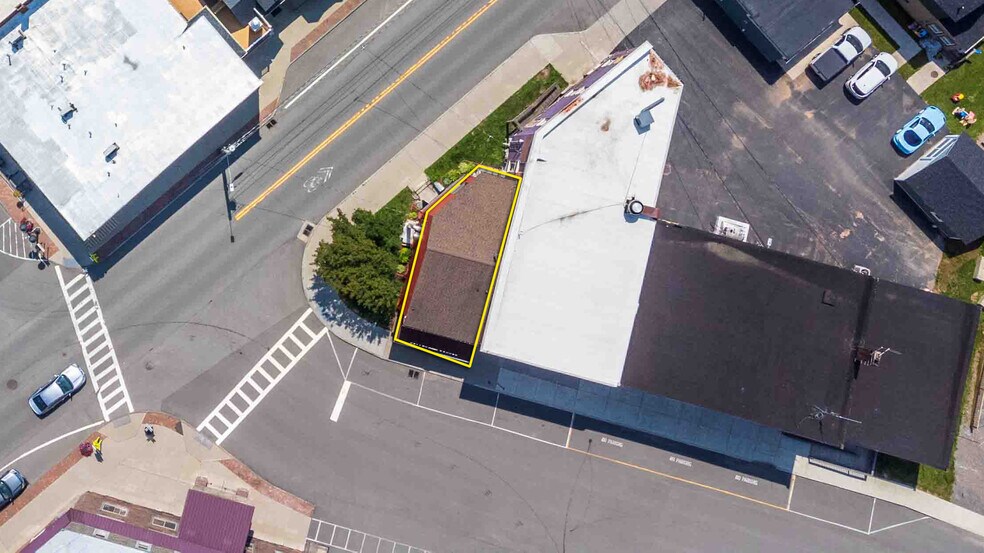 More Photos Of 4 Thomas St, Holley Restaurant For Sale