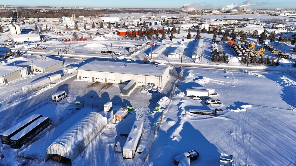 More Photos Of 11113 83 Av, Fort Saskatchewan Warehouse For Sale