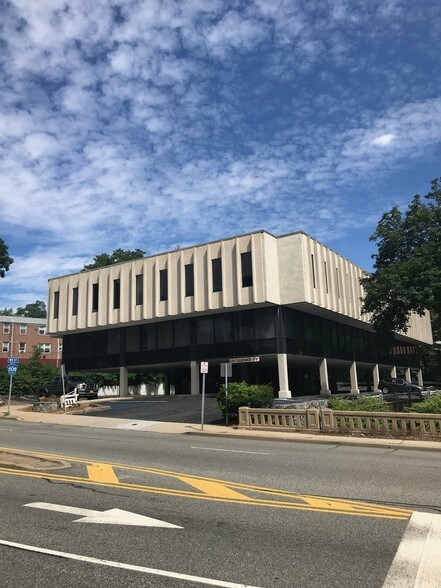 Primary Photo Of 111 Northfield Ave, West Orange Office For Lease