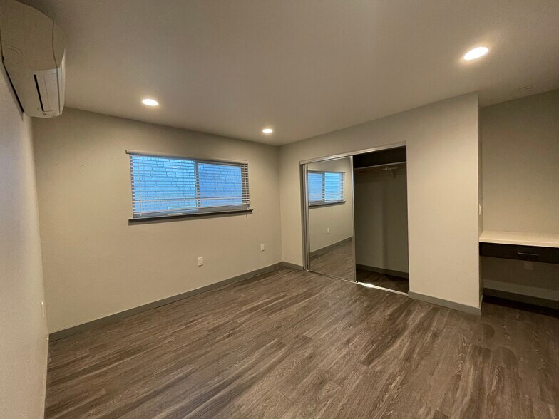 More Photos Of 1317 F St, Sacramento Apartments For Sale