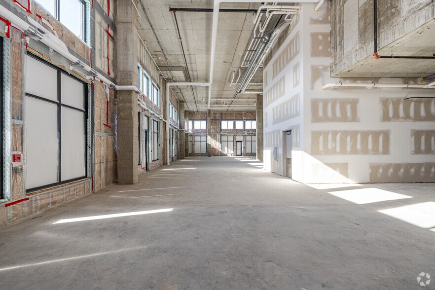 More Photos Of 20400 W Bluemound Rd, Brookfield Unknown For Lease