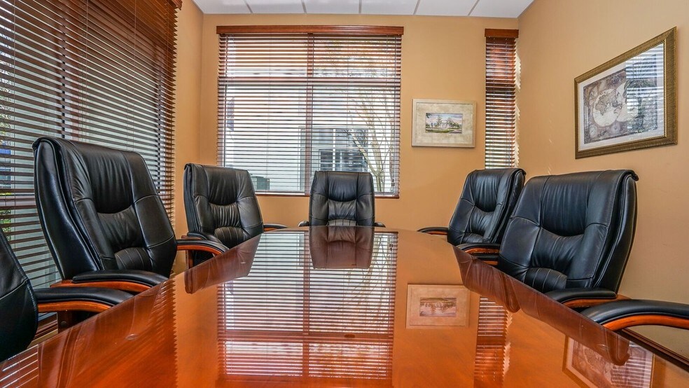 More Photos Of 1391 Sawgrass Corporate Pky, Sunrise Office For Sale