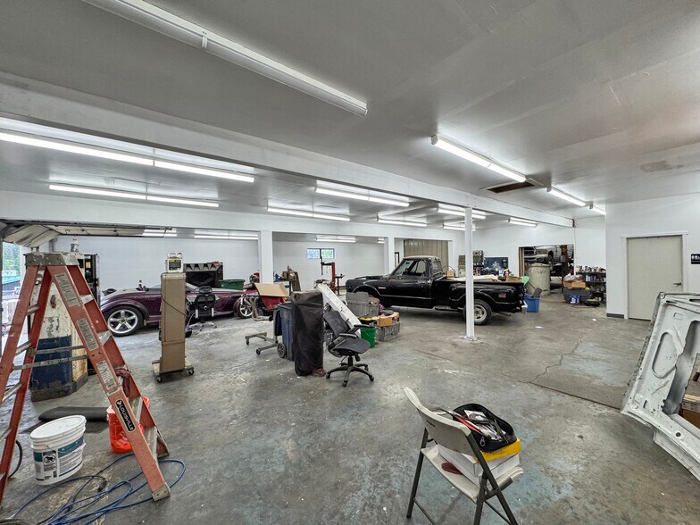 More Photos Of 13383 Colfax Hwy, Grass Valley General Retail For Sale