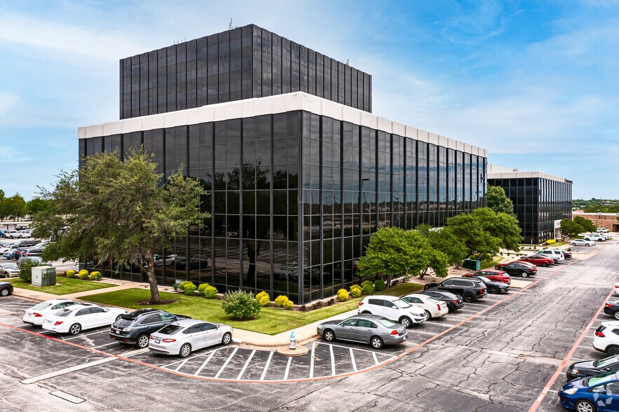 Primary Photo Of 1309 W 15th St, Plano Office For Lease