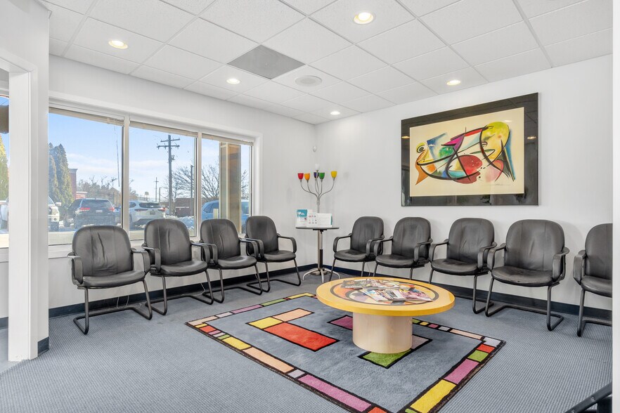 More Photos Of 100 Tuscanny Dr, Frederick Office For Sale