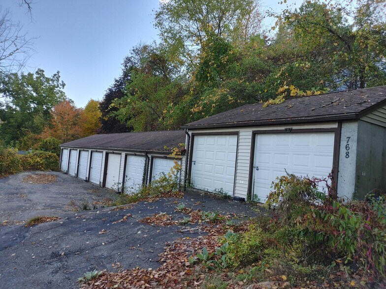 Primary Photo Of 768 Ashland Ave, Southbridge Warehouse For Sale