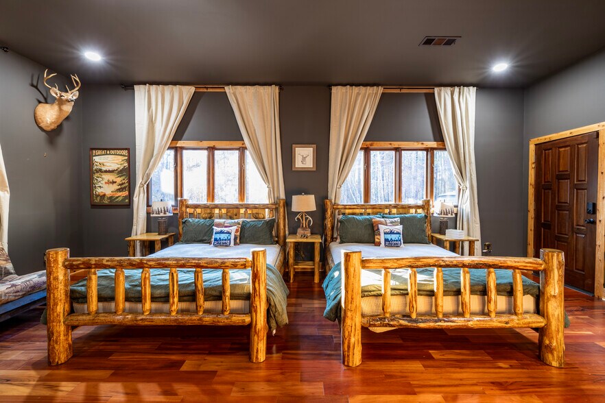 More Photos Of 60 Spradley Rd, Eclectic Specialty For Sale