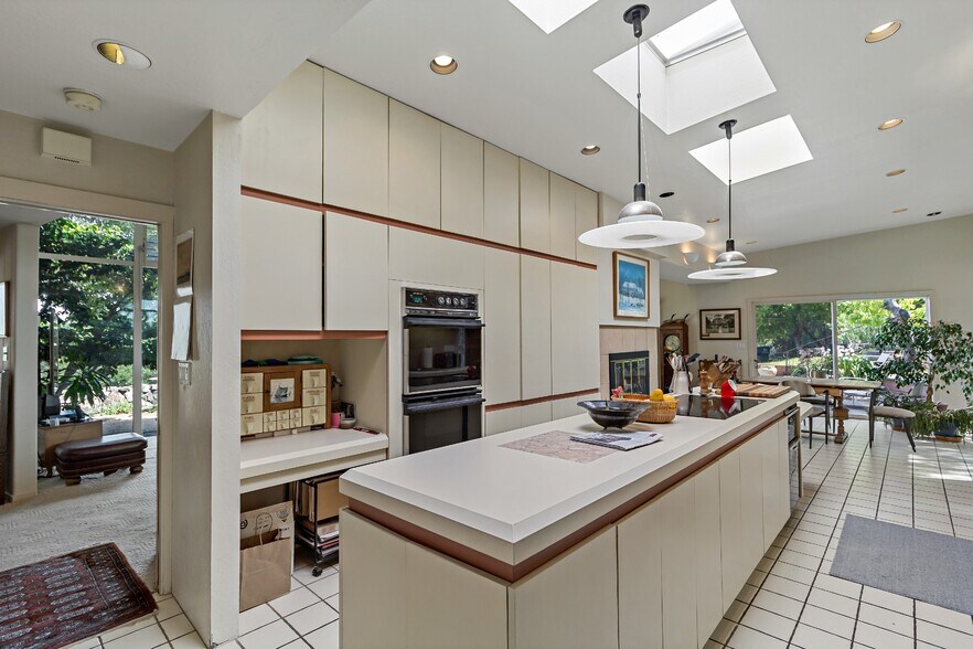 More Photos Of 261 Durazno Way, Portola Valley Land For Sale
