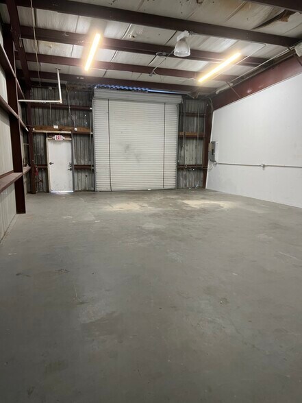 More Photos Of 1129 Tamiami Trl, Port Charlotte Warehouse For Sale