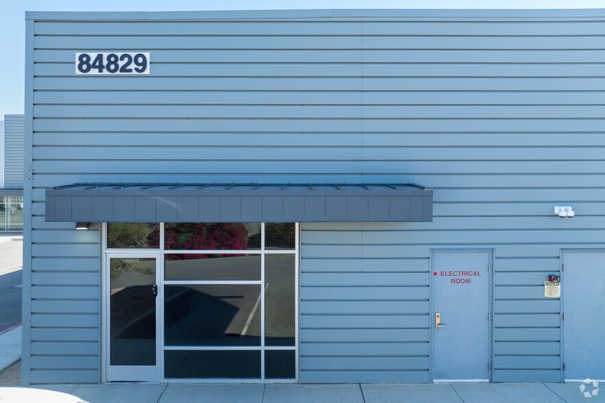 More Photos Of 84829 Avenue 48, Coachella Manufacturing For Sale