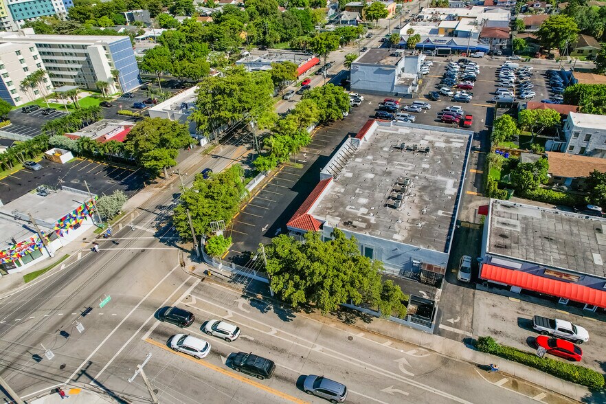 More Photos Of 2901 NW 17th Ave, Miami Office For Sale