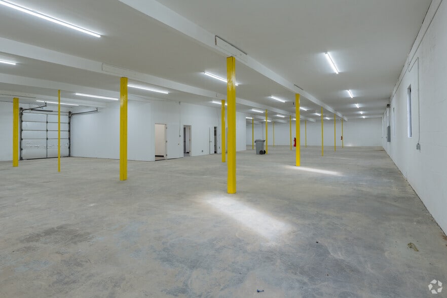 More Photos Of 2911 Edith Ln, Haltom City Unknown For Lease