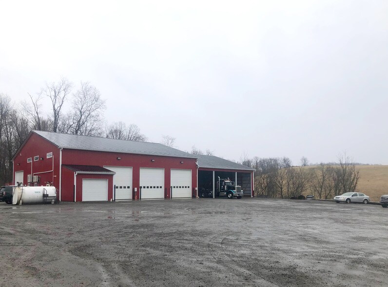 Primary Photo Of 70 Grimes Rd, Claysville Warehouse For Lease