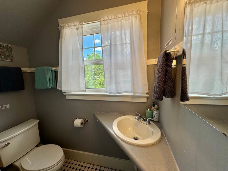 More Photos Of 309 N Humphreys St, Flagstaff Apartments For Sale