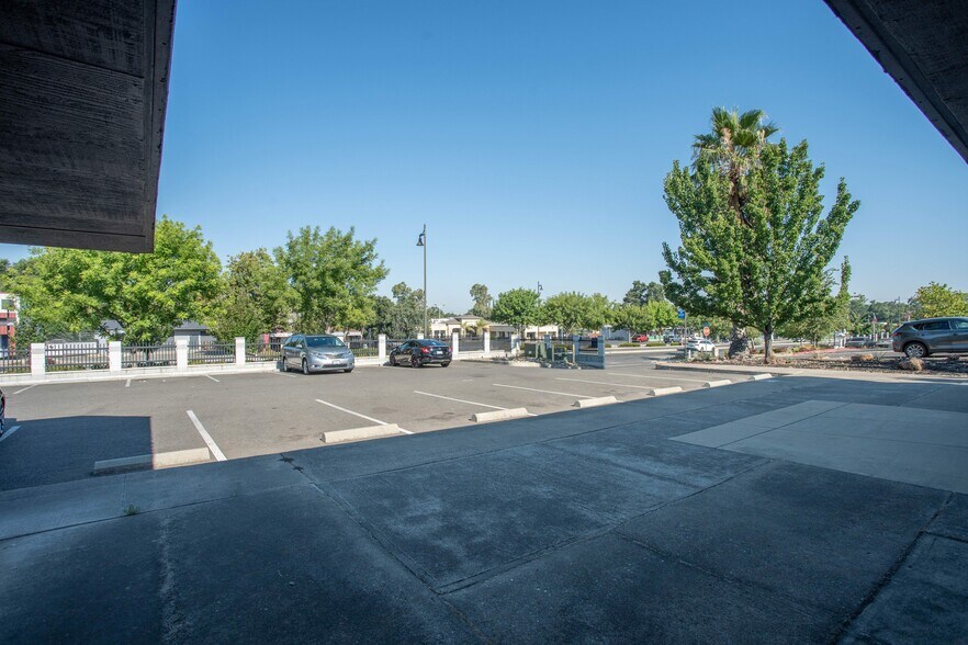More Photos Of , Citrus Heights Office For Sale
