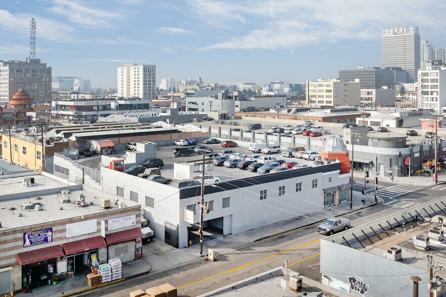 More Photos Of 510 E Olympic Blvd, Los Angeles Storefront Retail Office For Sale