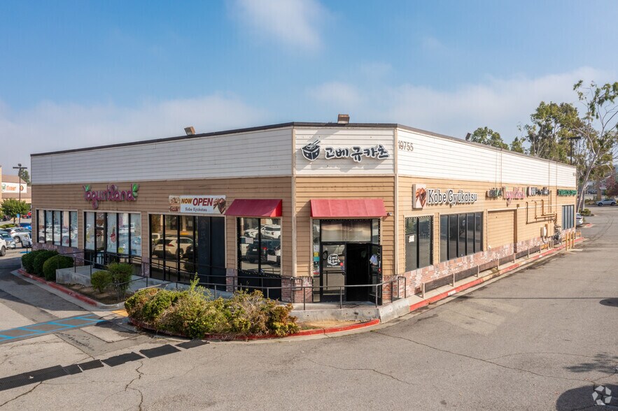 More Photos Of 19725 Colima Rd, Rowland Heights Unknown For Lease