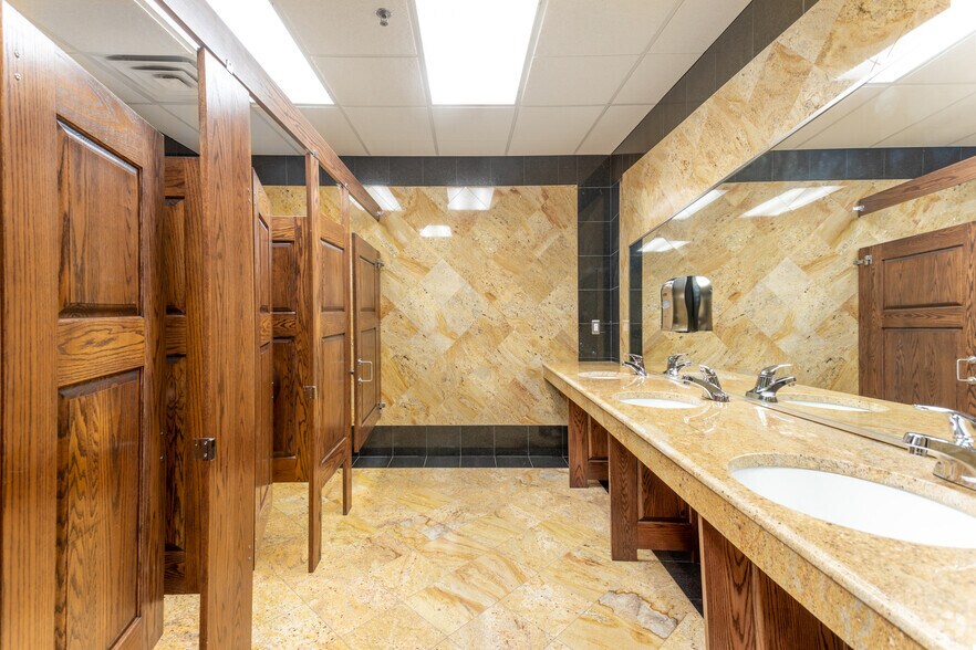 More Photos Of 28345 Beck Rd, Wixom Coworking Space
