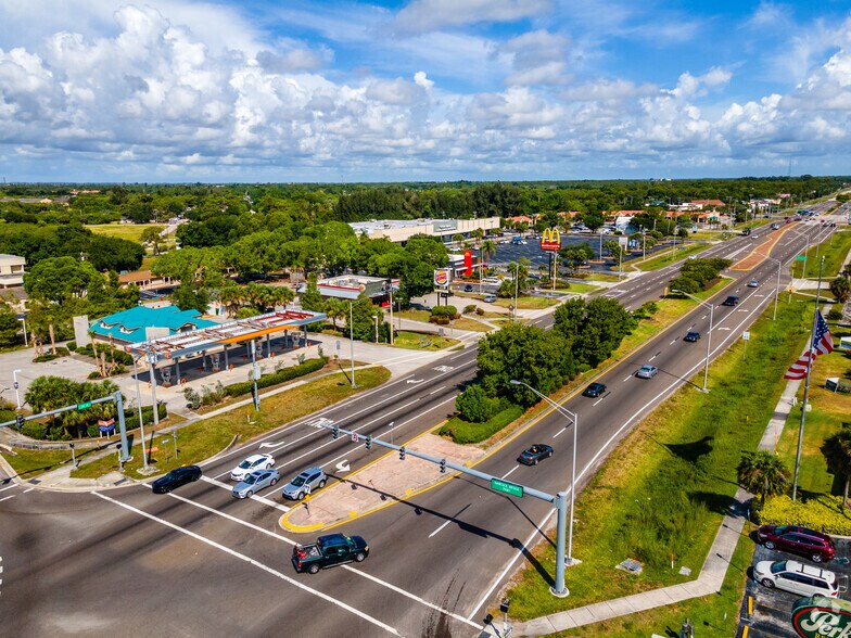 More Photos Of 13621 Cleveland Ave, North Fort Myers Convenience Store For Sale