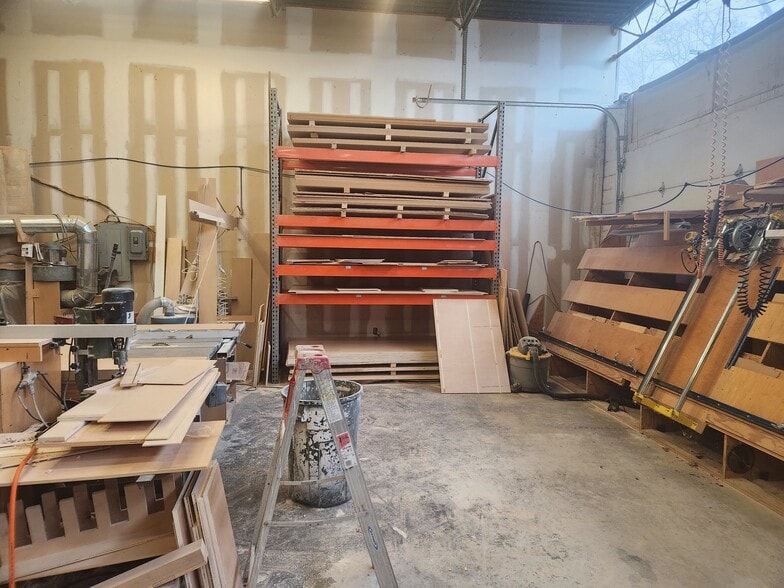More Photos Of 80 Prindle Hill Rd, Orange Manufacturing For Sale