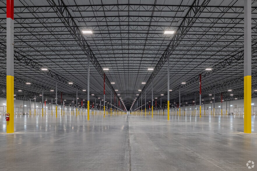 More Photos Of 1100 Logistics Pky, Rincon Unknown For Lease