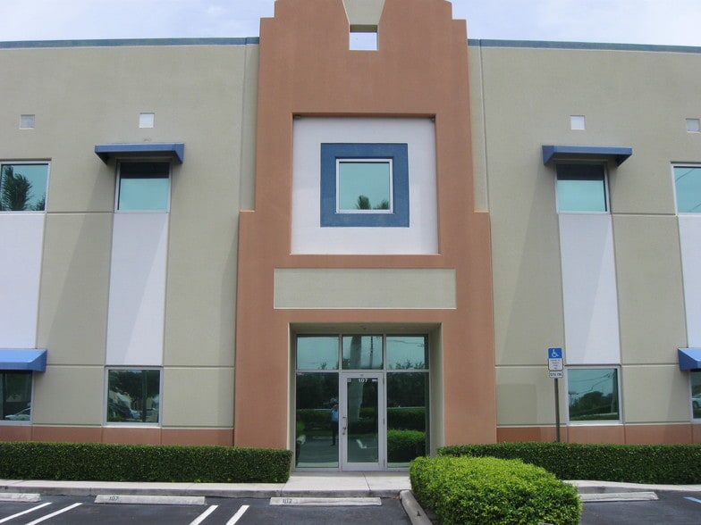 More Photos Of 755 NW 17th Ave, Delray Beach Industrial For Lease