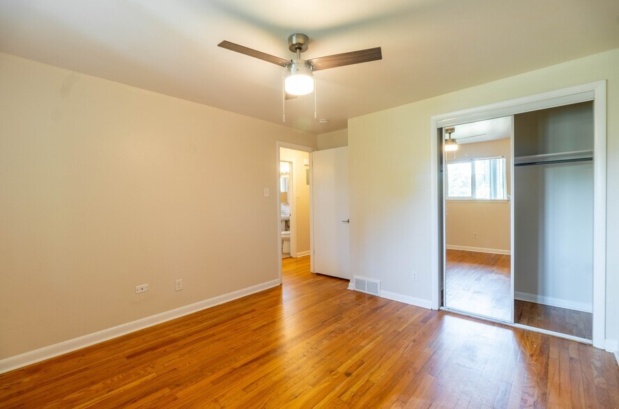 More Photos Of 5978 W 29th Ave, Edgewater Apartments For Sale