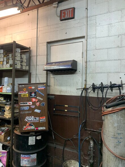 More Photos Of , Broomall Flex For Sale