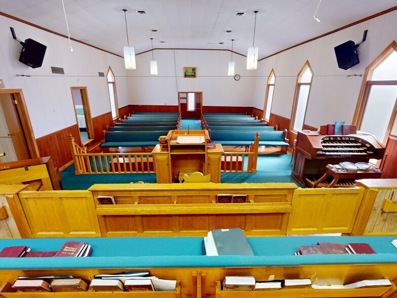 More Photos Of 689 County Road 3, Chesapeake Specialty For Sale