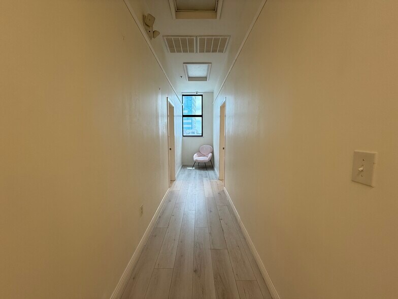 More Photos Of 9889 Bellaire Blvd, Houston General Retail For Sale