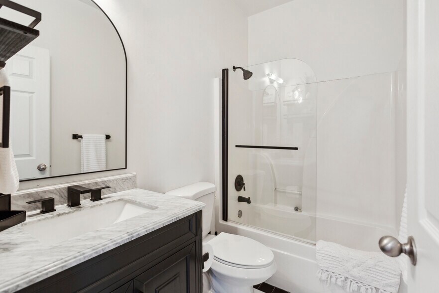 More Photos Of 560 Morgan St NE, Atlanta Apartments For Sale