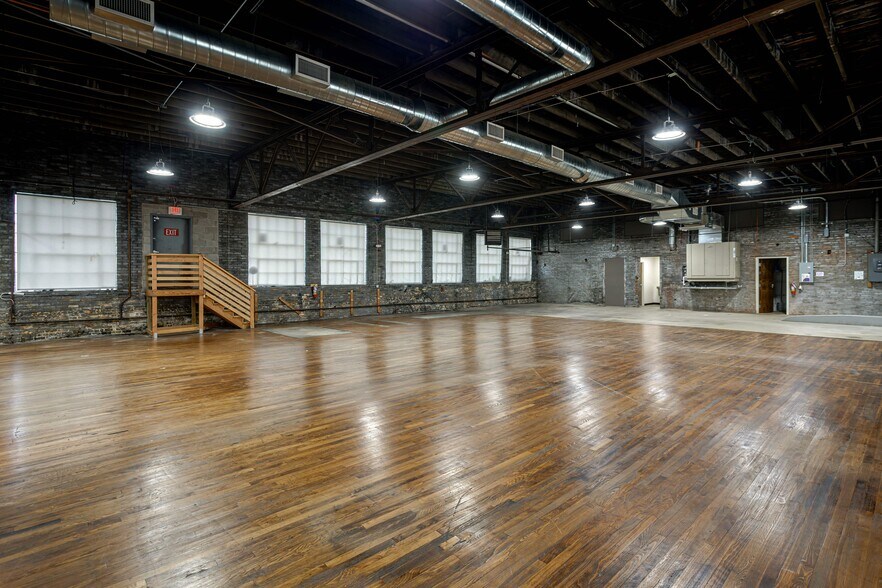 More Photos Of 600 Main St, Nashville Loft Creative Space For Lease
