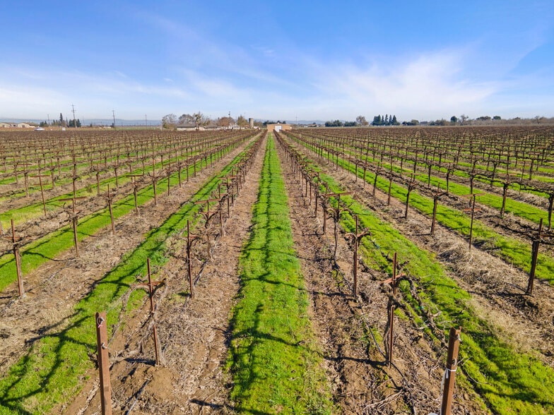 More Photos Of 10401 Harney Lane, Lodi Land For Sale