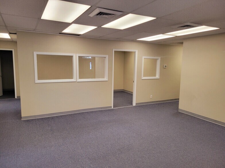More Photos Of 1814 S 324th Pl, Federal Way Medical For Lease